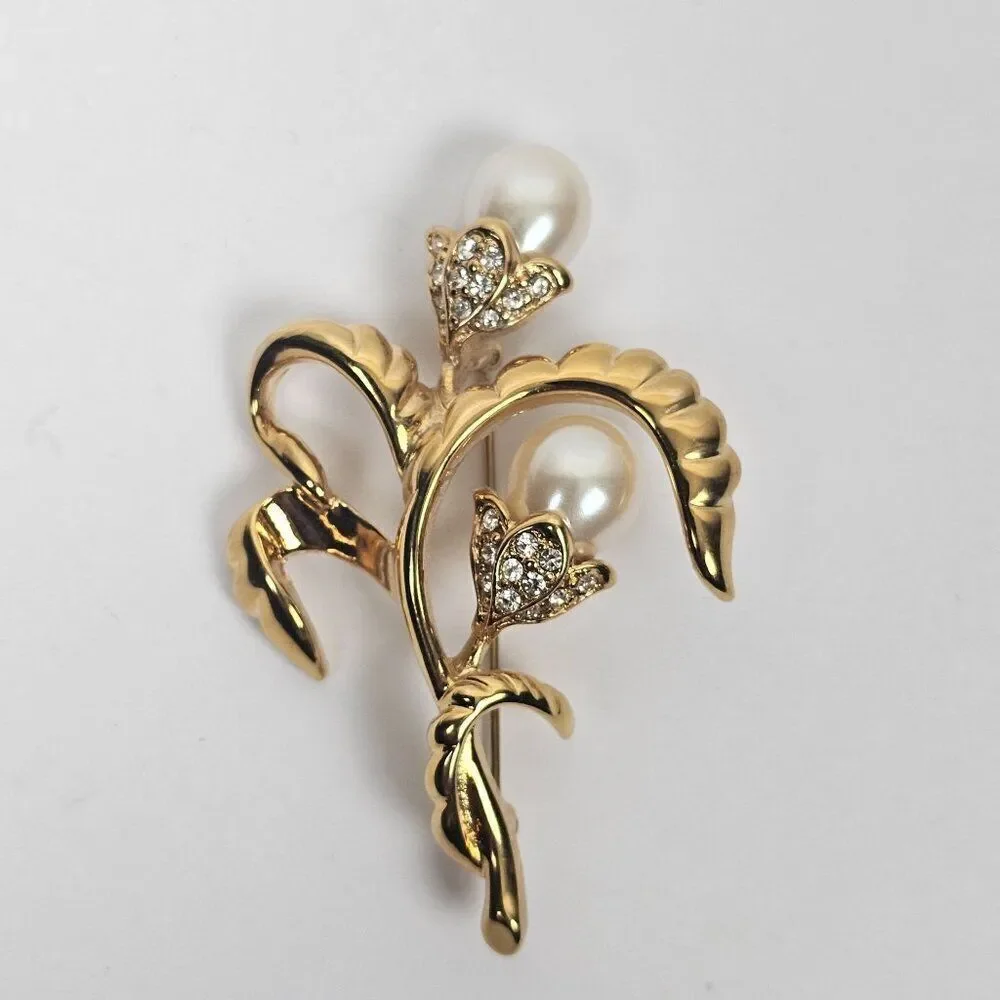 Vtg Monet Gold Tone Faux Pearl Crystal Rhinestone Brooch Flower Floral Statement